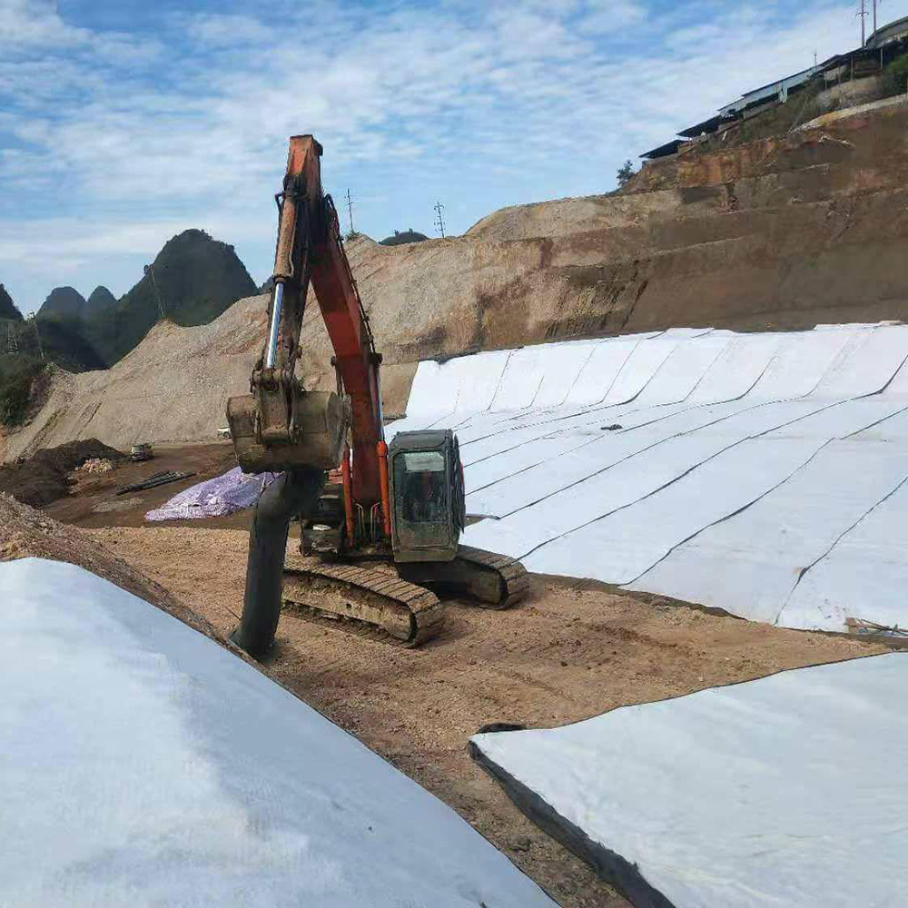 紡織土工布和無(wú)紡?fù)凉げ加惺裁磪^(qū)別?